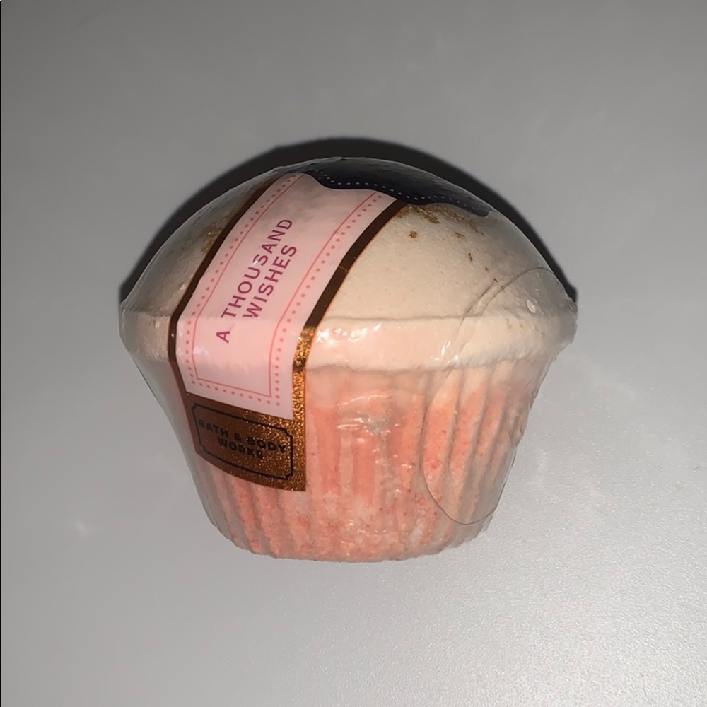Bath & Body Works cupcake bath fizzy